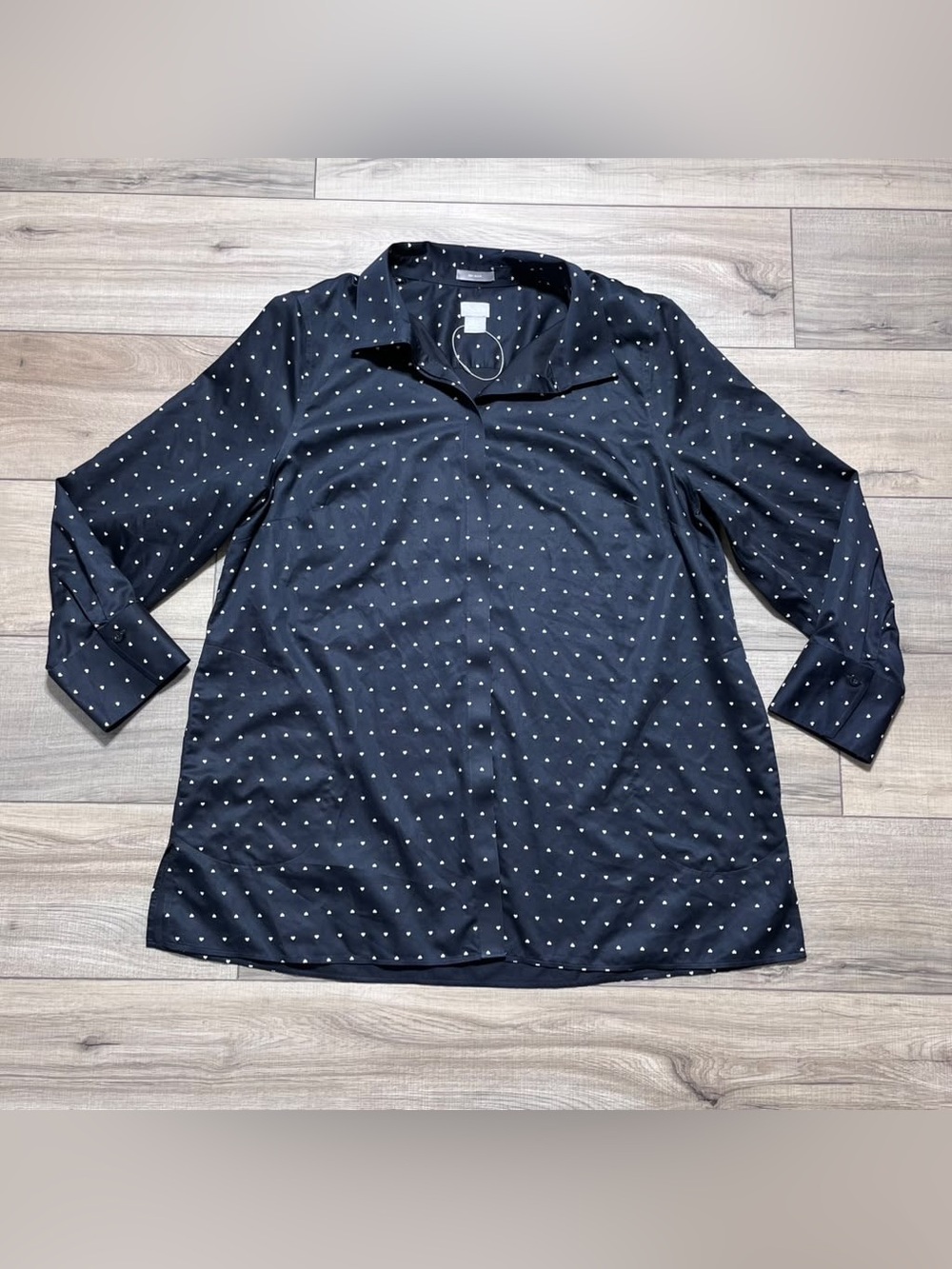 Chico's Women’s Long Sleeve Button Up Heart Print Tunic Shirt 3.5 US 18 Black